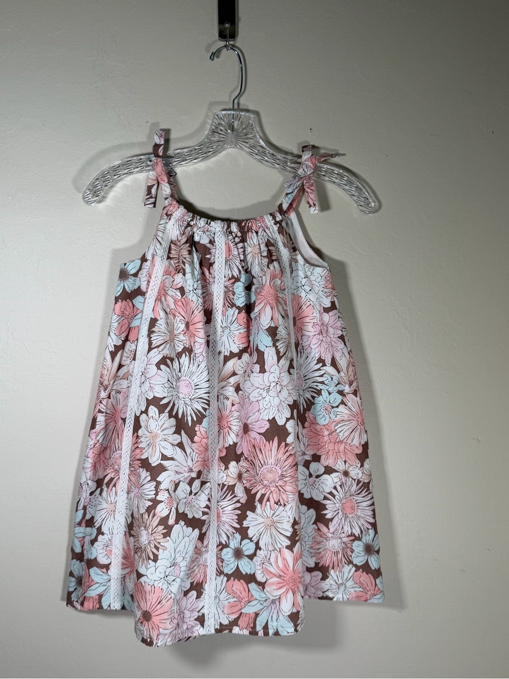 cupcakes & cashmere Pink, White and Brown Floral Tie-Shoulder Dress